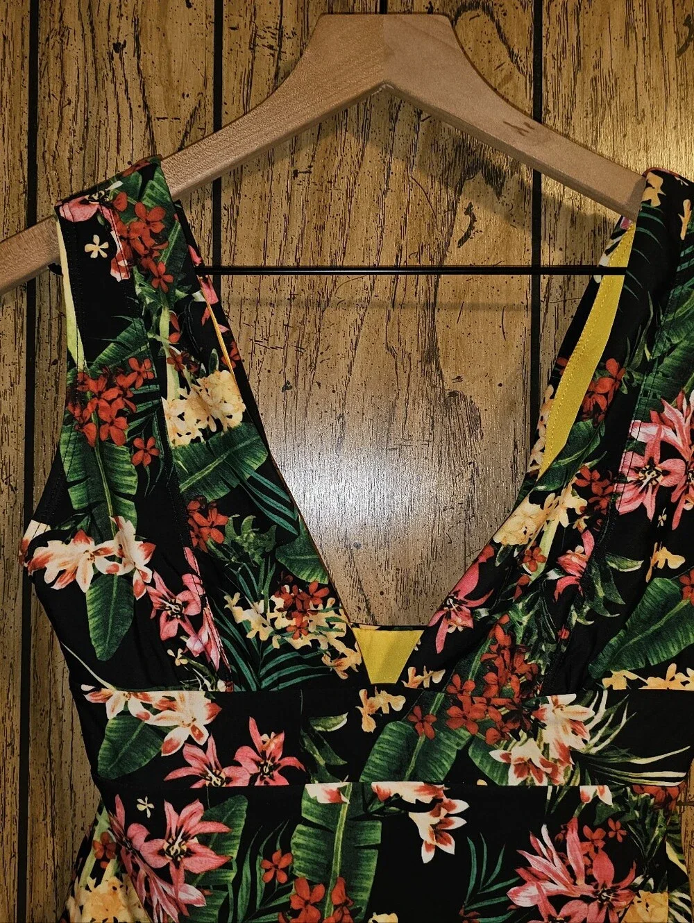 DIXXON Tropical Floral Plunge One Piece Swimsuit - Small